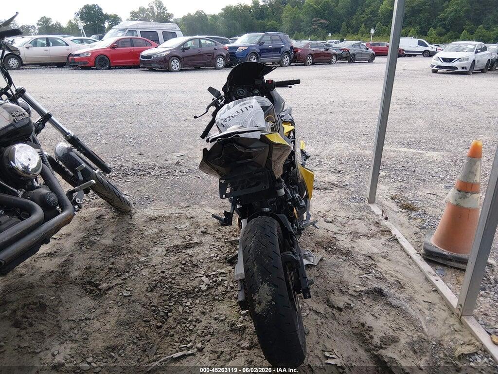 JKAEXKH14JDA07826 2018 KAWASAKI EX400 photo no. 6
