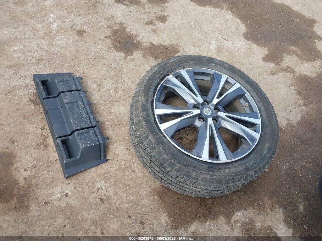 5N1DR2MN8HC640049 2017 NISSAN PATHFINDER photo no. 12
