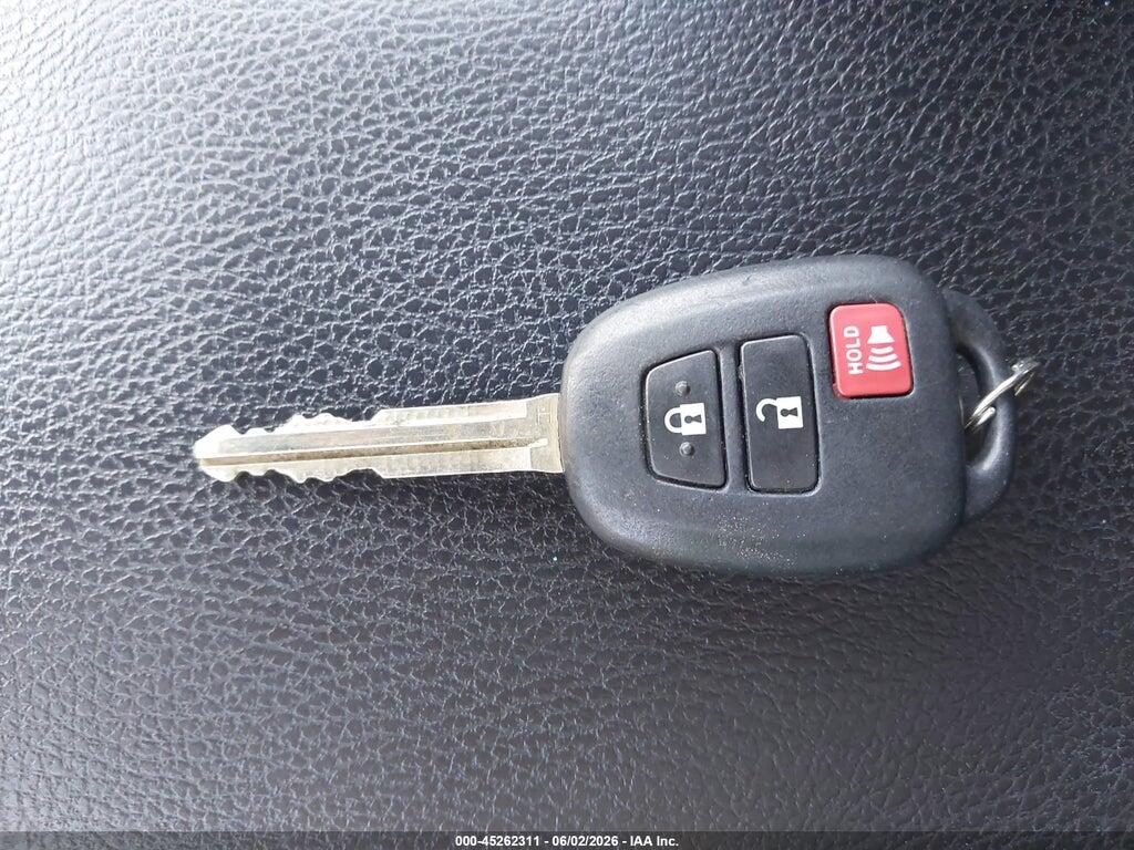2T3ZFREV3JW521743 2018 TOYOTA RAV4 photo no. 11
