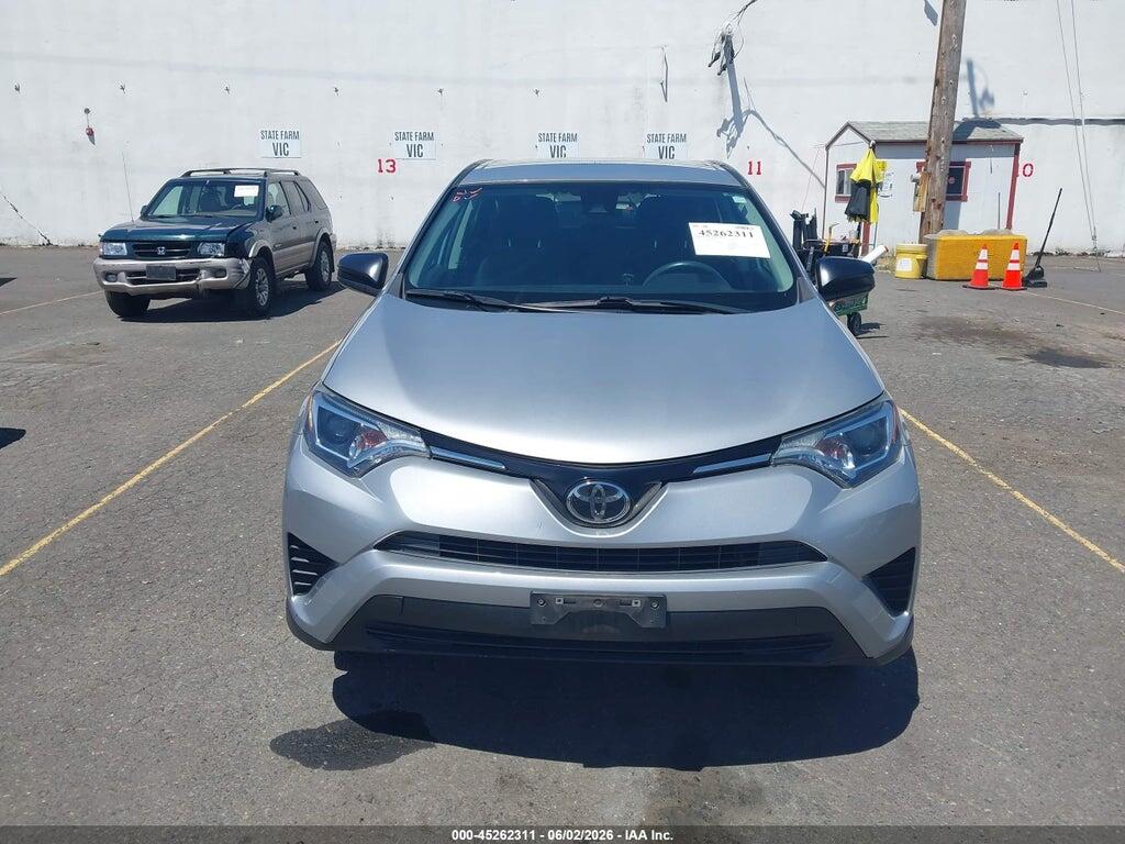 2T3ZFREV3JW521743 2018 TOYOTA RAV4 photo no. 12