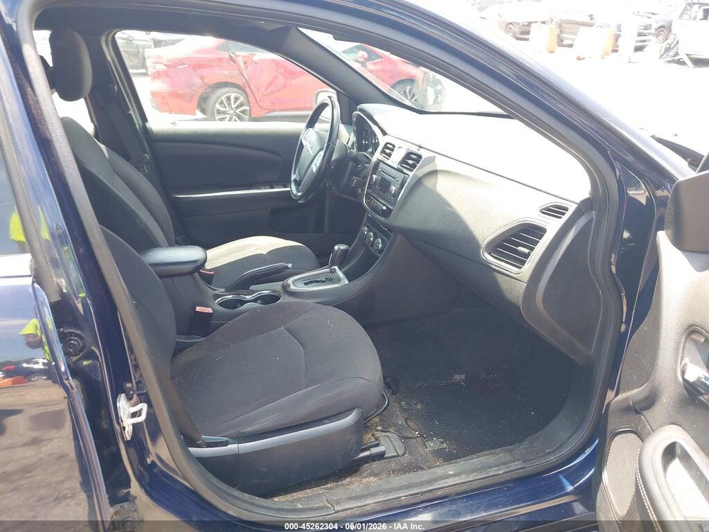 1C3CCBBB5DN764227 2013 CHRYSLER 200 photo no. 5