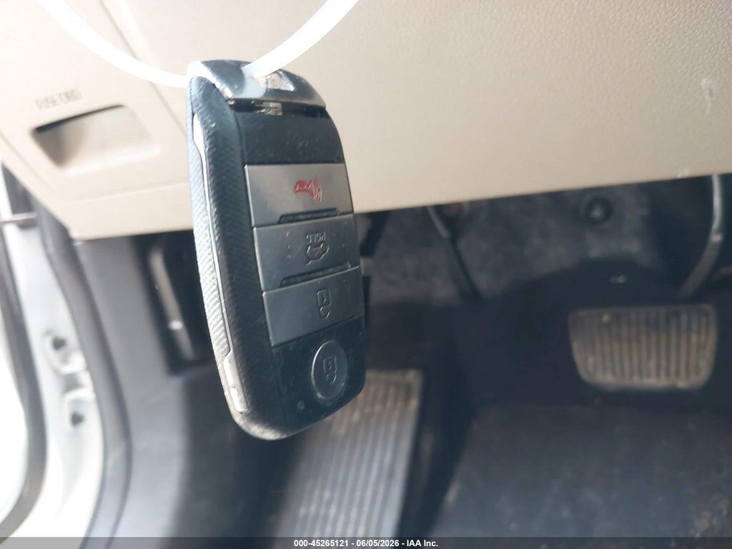5XYPH4A58GG046401 2016 KIA SORENTO photo no. 11