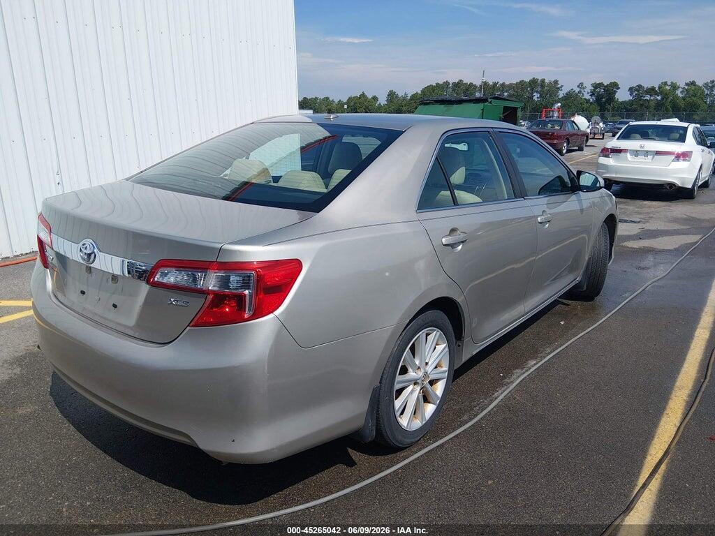 4T1BF1FK9EU448755 2014 TOYOTA CAMRY photo no. 4