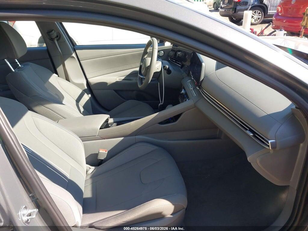KMHLS4DGXSU022228 2025 HYUNDAI ELANTRA photo no. 5