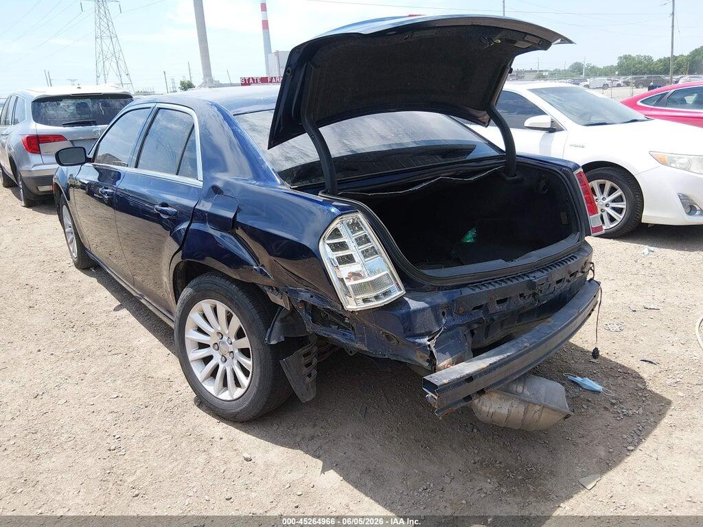 2C3CCAAG6DH627751 2013 CHRYSLER 300 photo no. 3