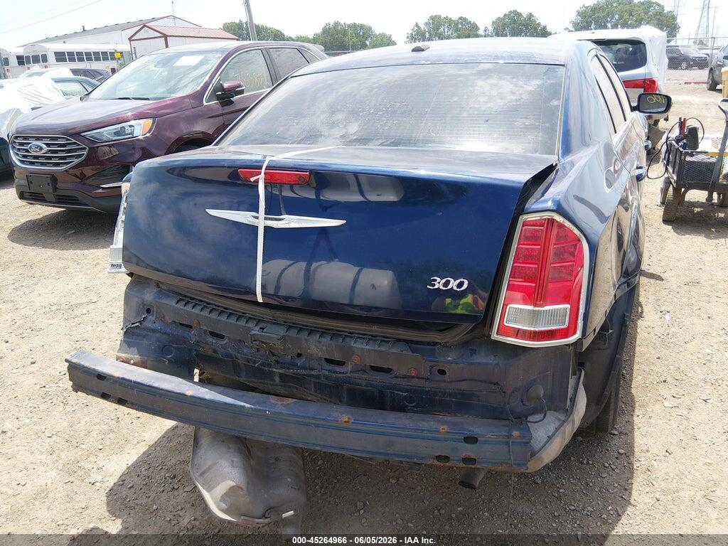 2C3CCAAG6DH627751 2013 CHRYSLER 300 photo no. 6