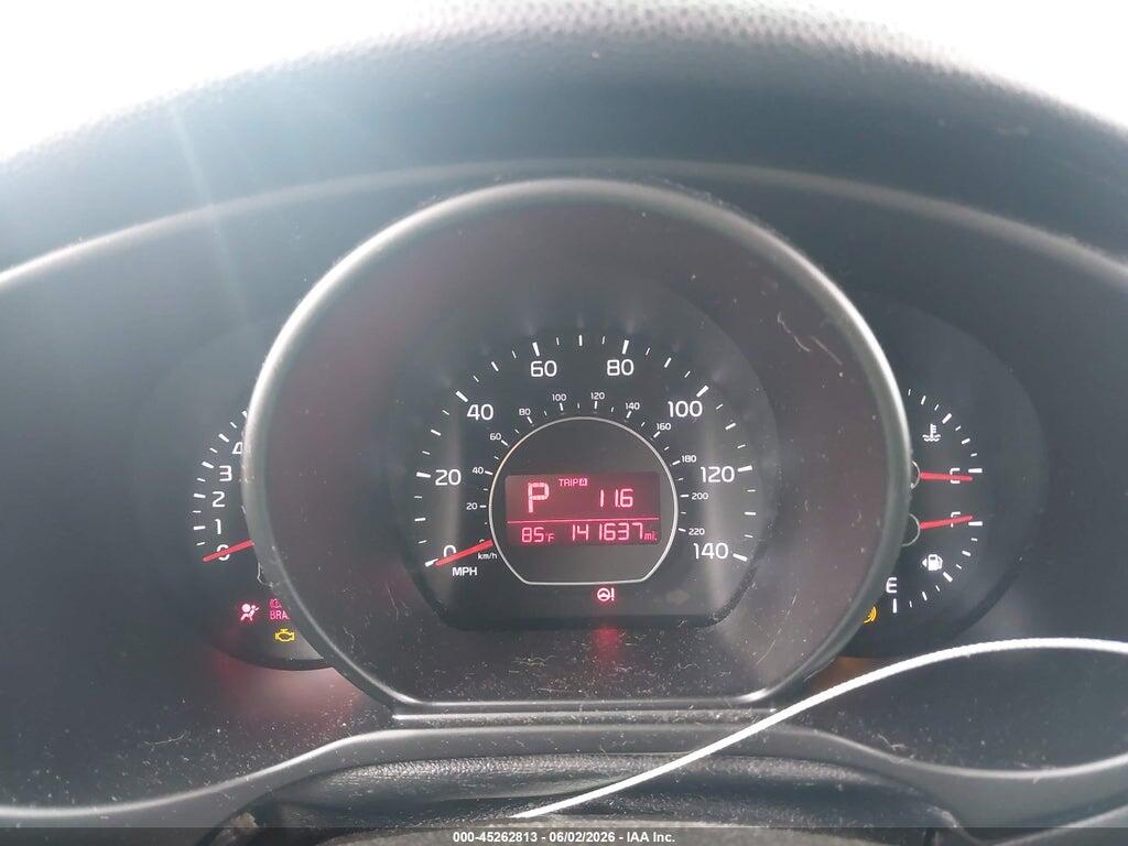 KNDJP3A56H7465672 2017 KIA SOUL photo no. 7