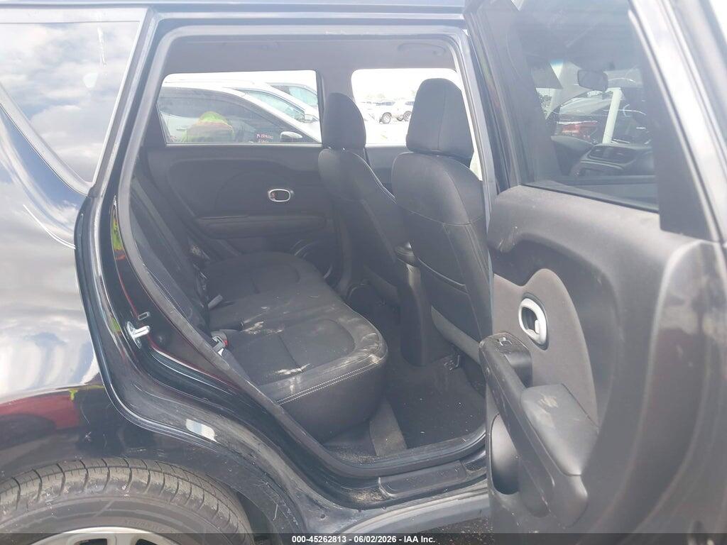 KNDJP3A56H7465672 2017 KIA SOUL photo no. 8
