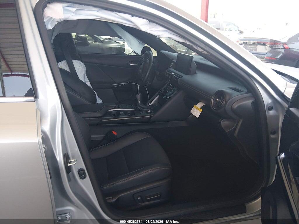 JTHB81F26S5055721 2025 LEXUS IS 300 photo no. 5