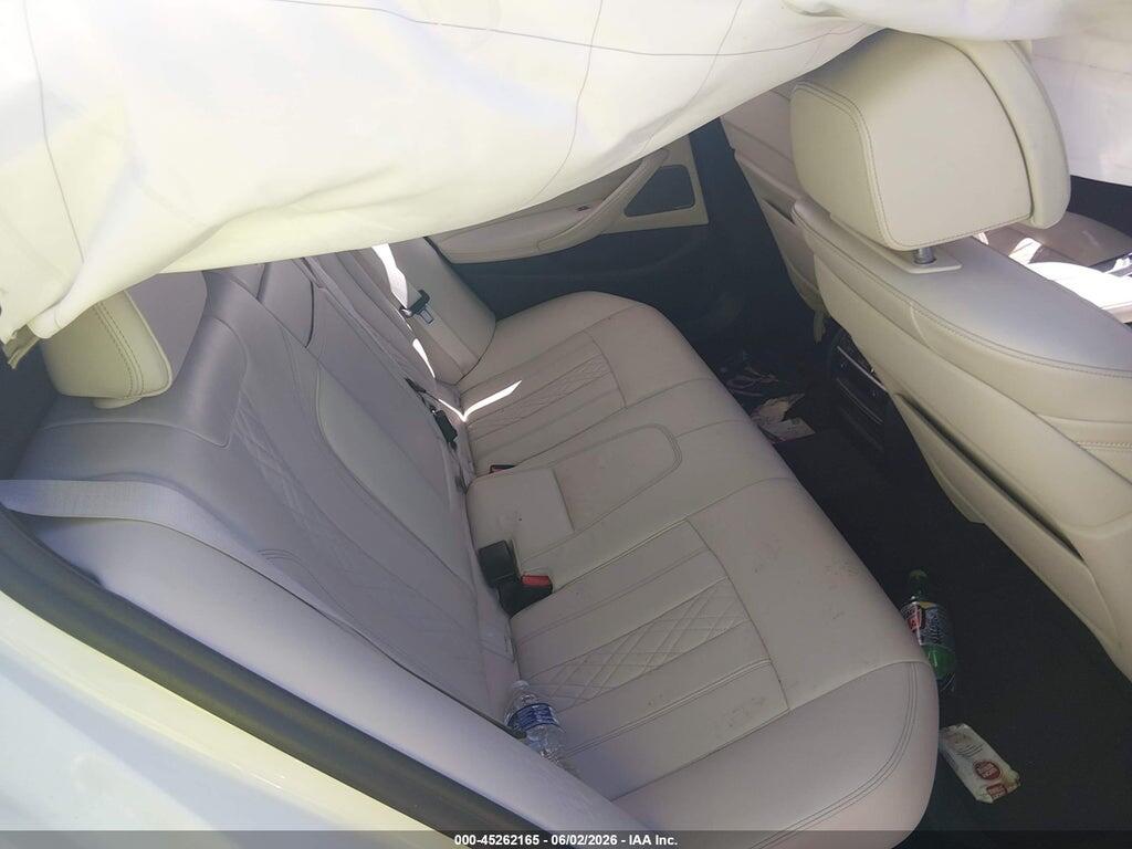 WBAJB9C53JB286259 2018 BMW M550I photo no. 8