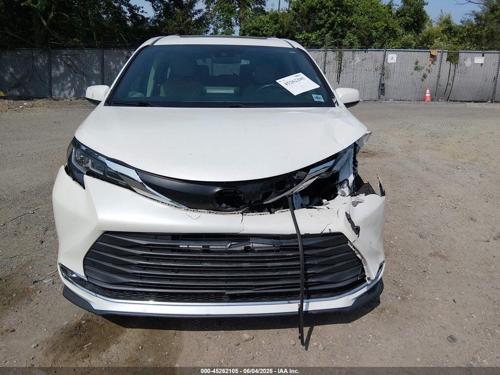 5TDYRKEC1MS028271 2021 TOYOTA SIENNA photo no. 12