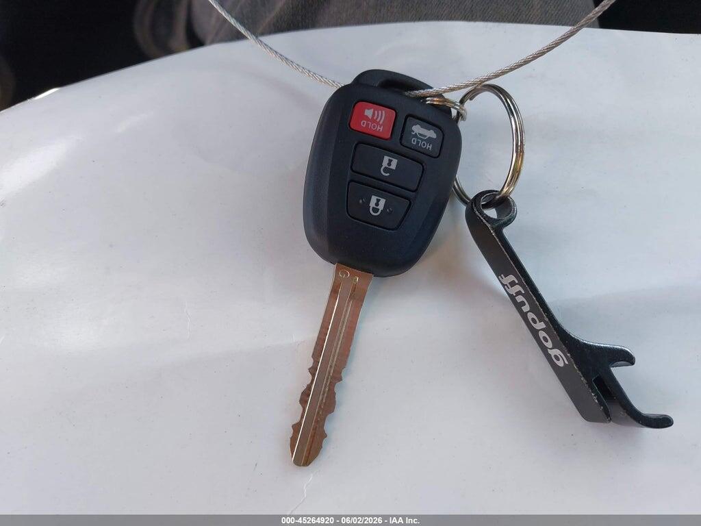 4T1BF1FK0DU640581 2013 TOYOTA CAMRY photo no. 11
