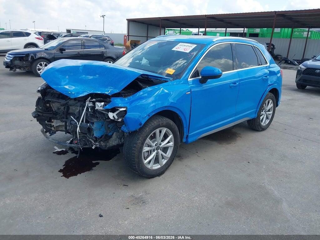 WA1EECF30N1149305 2022 AUDI Q3 photo no. 2