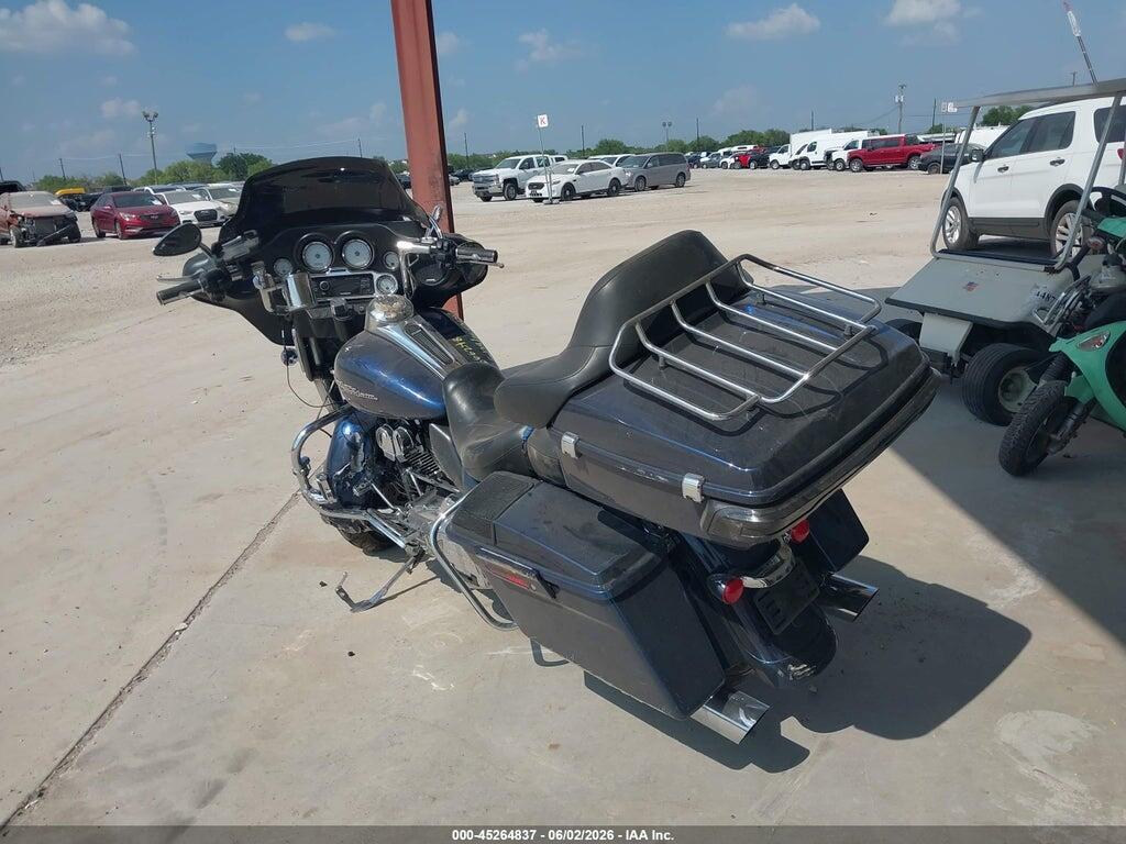 1HD1KBM14CB666248 2012 HARLEY-DAVIDSON FLHX photo no. 3