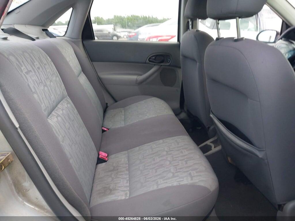1FAFP34N35W229442 2005 FORD FOCUS photo no. 8