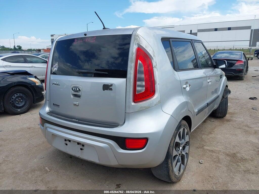 KNDJT2A65C7415854 2012 KIA SOUL photo no. 4
