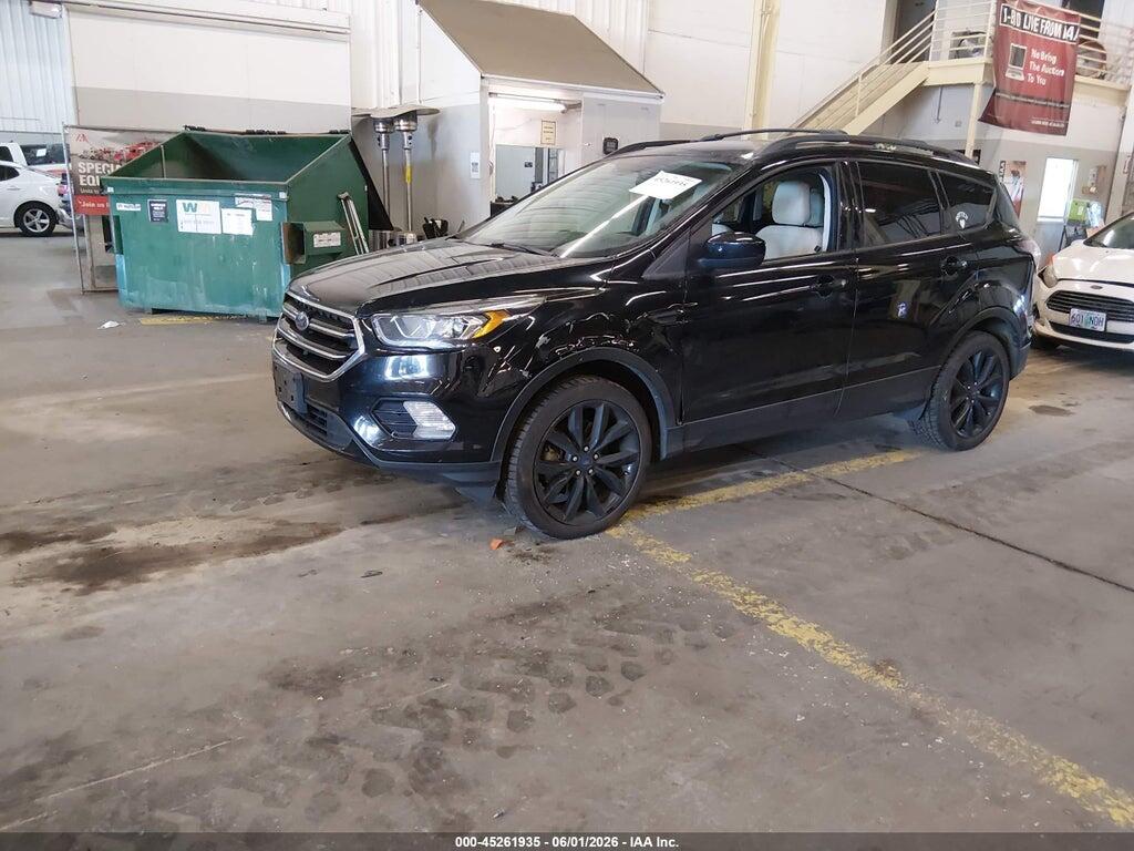 1FMCU9HD9JUC76907 2018 FORD ESCAPE photo no. 2
