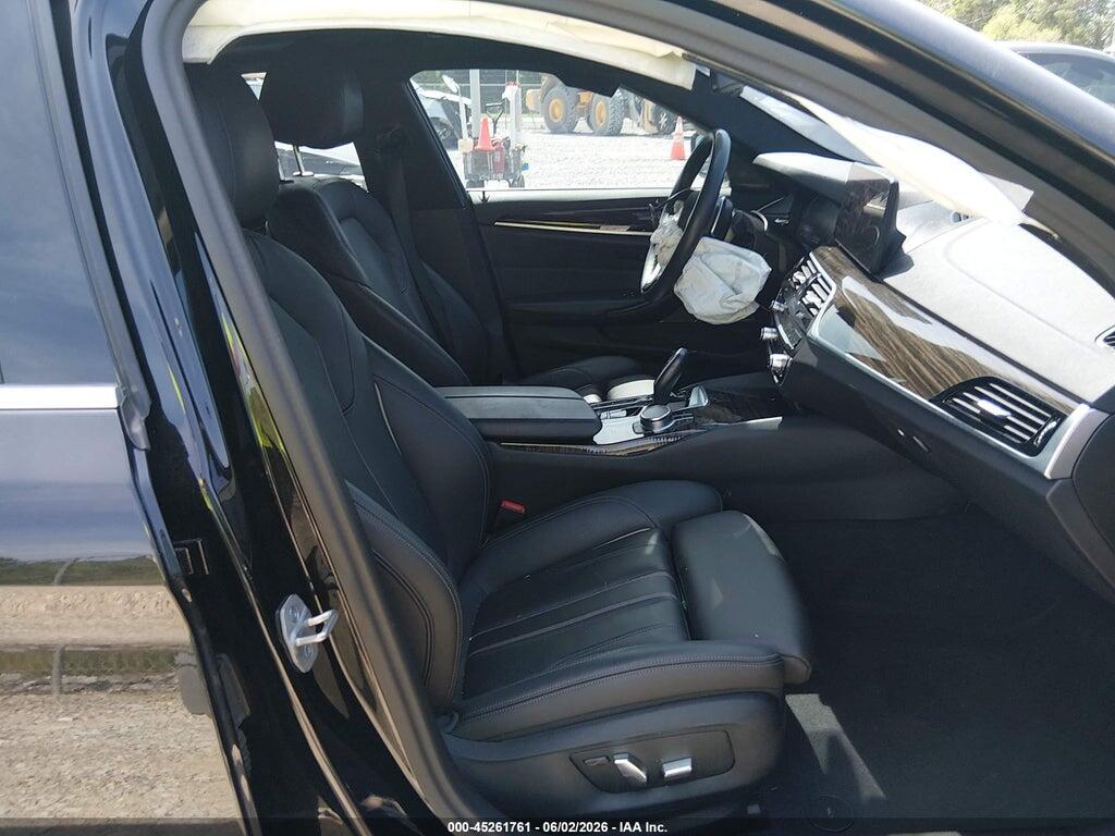 WBA53BH02PWY03037 2023 BMW 530 photo no. 5