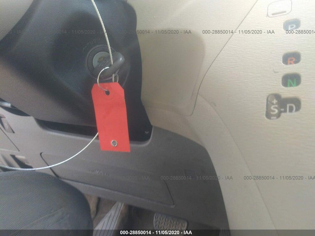 5TDYK3DC5CS249589 2012 TOYOTA SIENNA photo no. 11