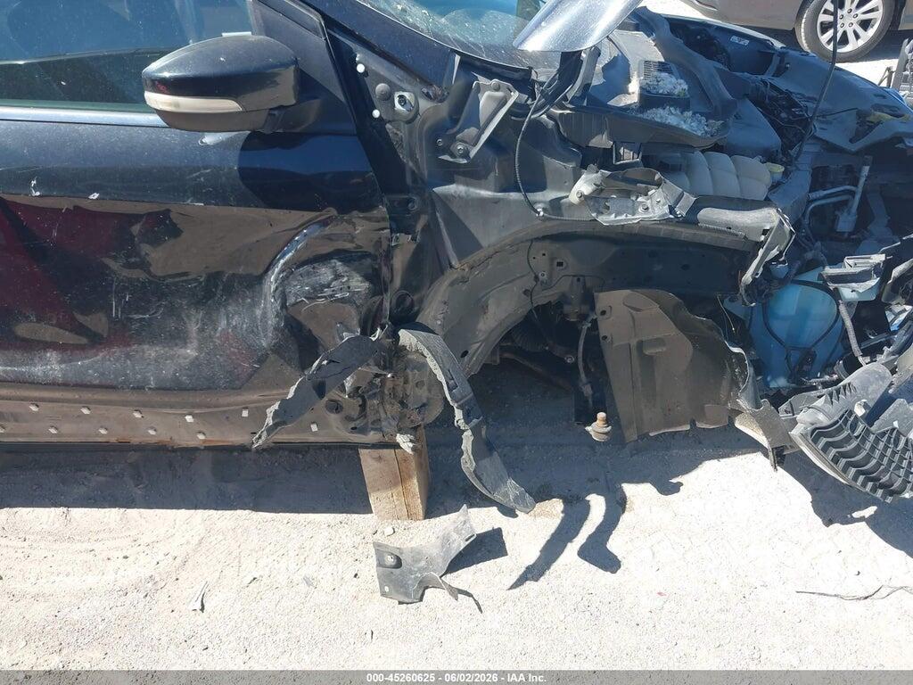 1FMCU9J96FUA48621 2015 FORD ESCAPE photo no. 6