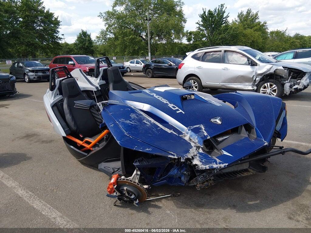 57XAARGB4N8149606 2022 POLARIS SLINGSHOT photo no. 1