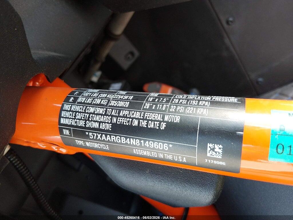 57XAARGB4N8149606 2022 POLARIS SLINGSHOT photo no. 10