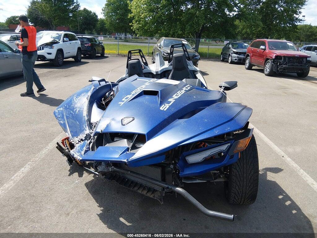 57XAARGB4N8149606 2022 POLARIS SLINGSHOT photo no. 5