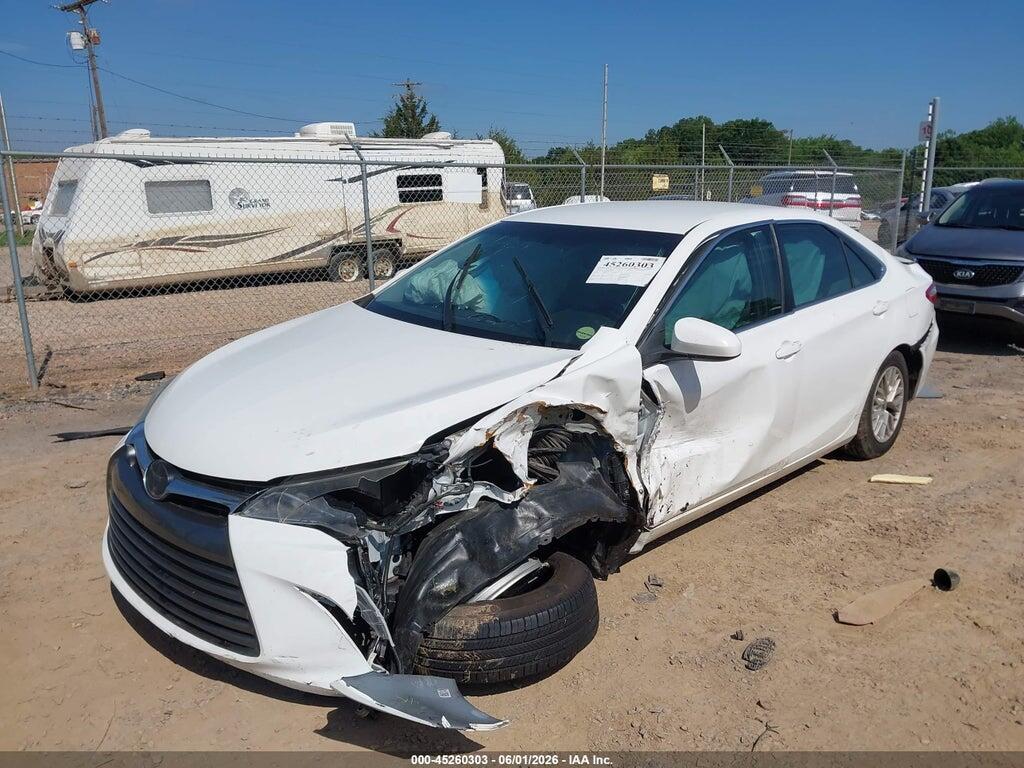 4T1BF1FK4HU442883 2017 TOYOTA CAMRY photo no. 2