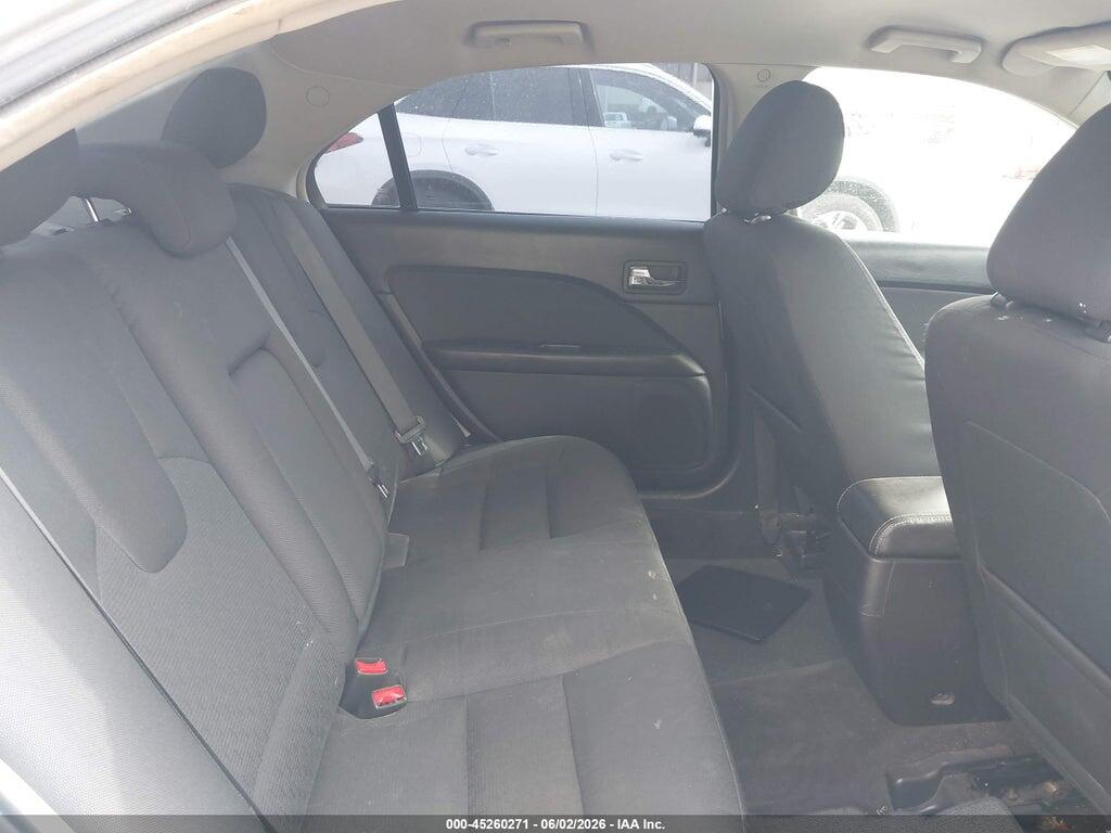 3FAHP0HA0BR310587 2011 FORD FUSION photo no. 8