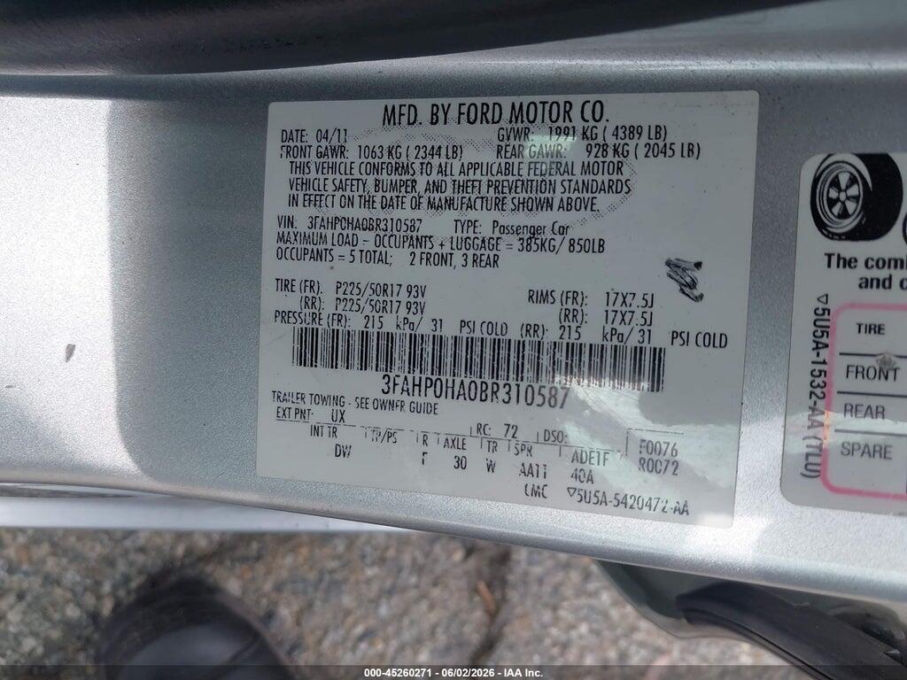3FAHP0HA0BR310587 2011 FORD FUSION photo no. 9