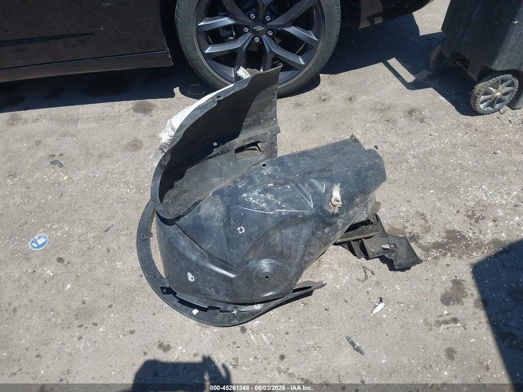 1FMCU0J97HUC45912 2017 FORD ESCAPE photo no. 12