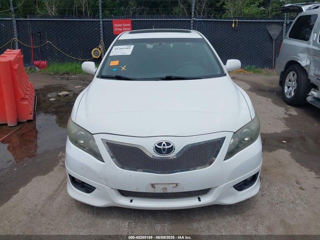 4T1BF3EKXBU600549 2011 TOYOTA CAMRY photo no. 12