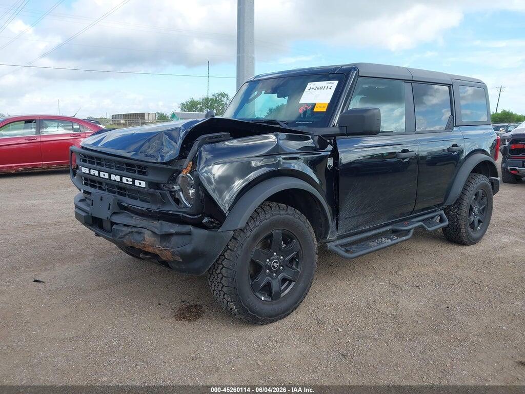 1FMDE7BH1TLA76906 2026 FORD BRONCO photo no. 2
