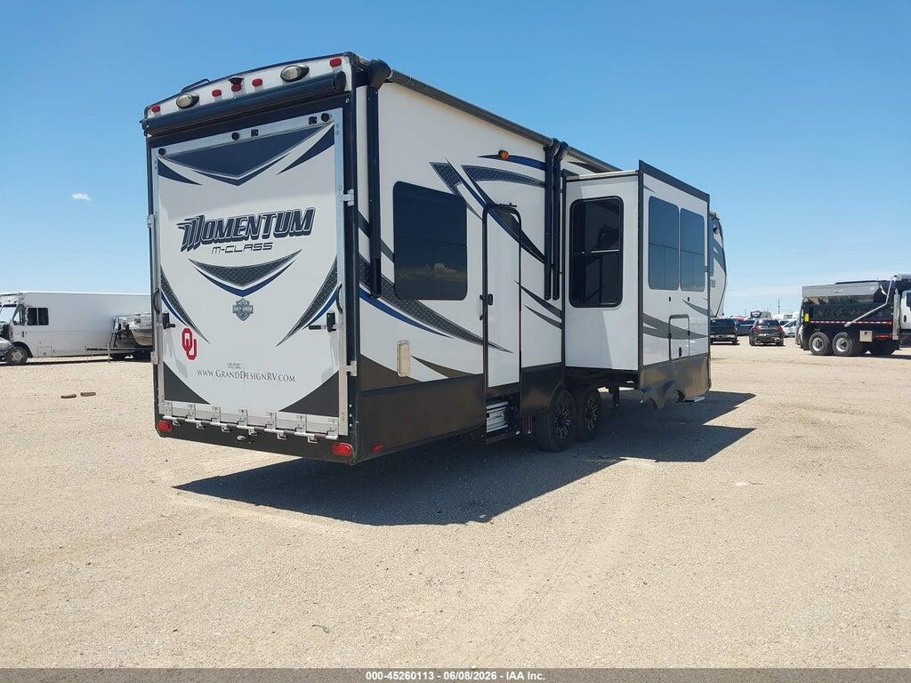 573FM4027G1202046 2016 GRAND DESIGN MOMENTUM 36' 5TH WHEEL photo no. 4