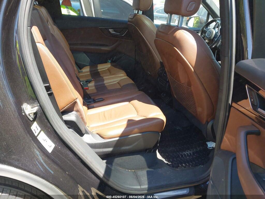 WA1LAAF74HD021016 2017 AUDI Q7 photo no. 8