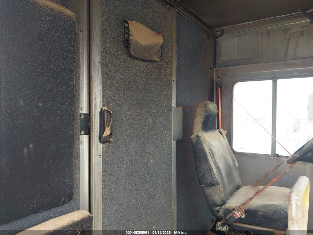 1F65F5KN0N0A00200 2022 FORD F-59 COMMERCIAL STRIPPED photo no. 12