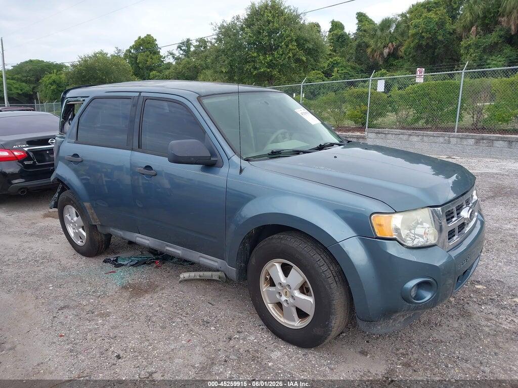 1FMCU0C70BKC40176 2011 FORD ESCAPE photo no. 1