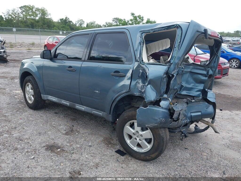 1FMCU0C70BKC40176 2011 FORD ESCAPE photo no. 3