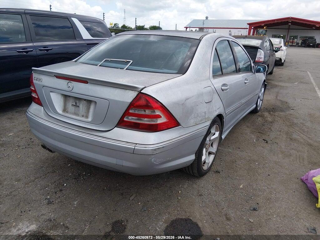 WDBRF52H77F928156 2007 MERCEDES-BENZ C 230 photo no. 4