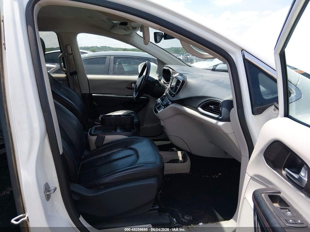 2C4RC1BG5KR531704 2019 CHRYSLER PACIFICA photo no. 5