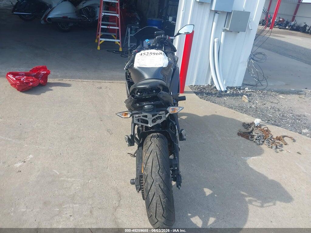 ML5EXEN14MDA36009 2021 KAWASAKI EX650 photo no. 6