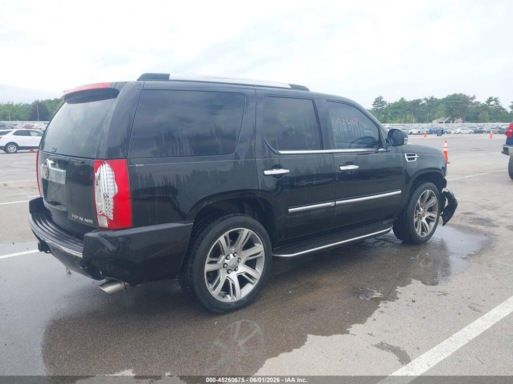 1GYS4BEF8DR377533 2013 CADILLAC ESCALADE photo no. 4