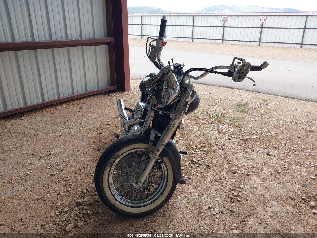 JS1VS55A052111572 2005 SUZUKI C50 photo no. 5
