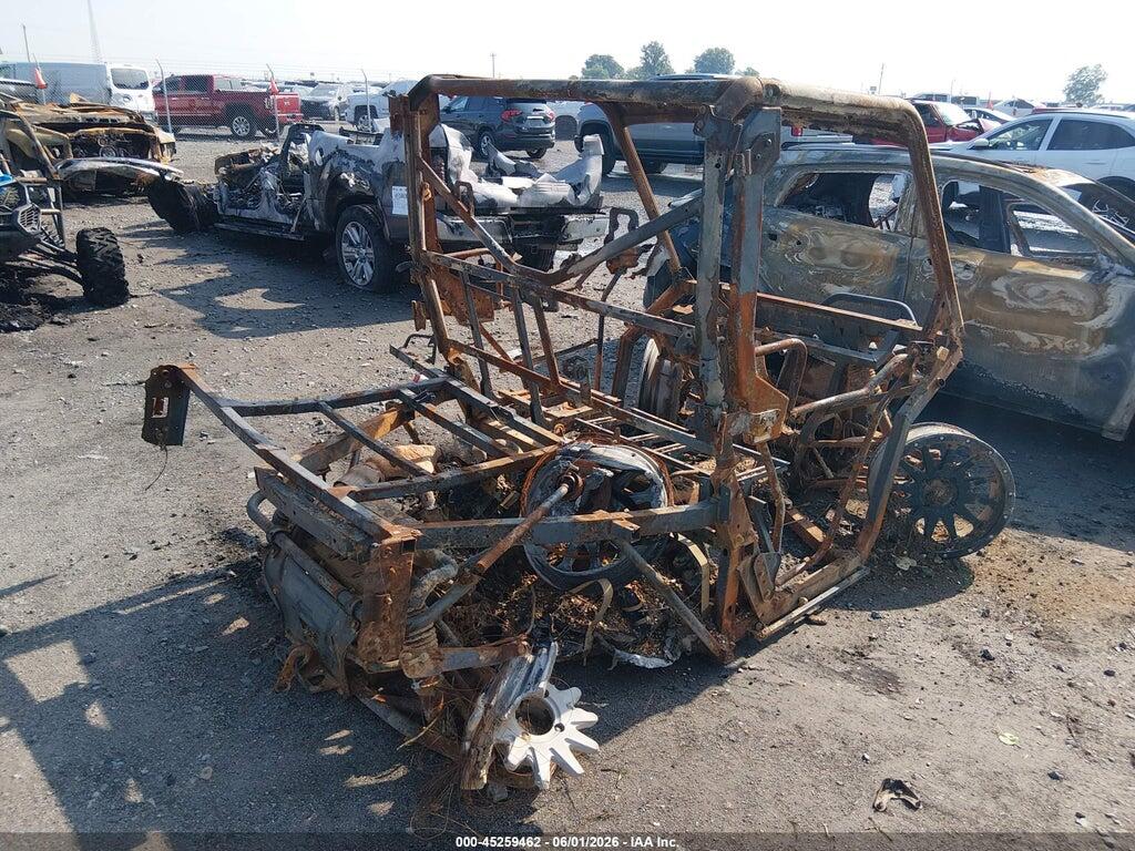 3JBUKAX47NK000378 2022 CAN-AM DEFENDER photo no. 4