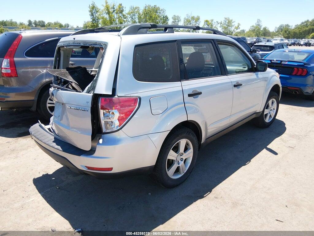 JF2SHBBC4BH720752 2011 SUBARU FORESTER photo no. 4