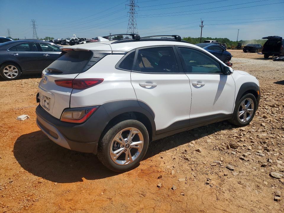 2023 HYUNDAI KONA SEL — Фото 3 из 13