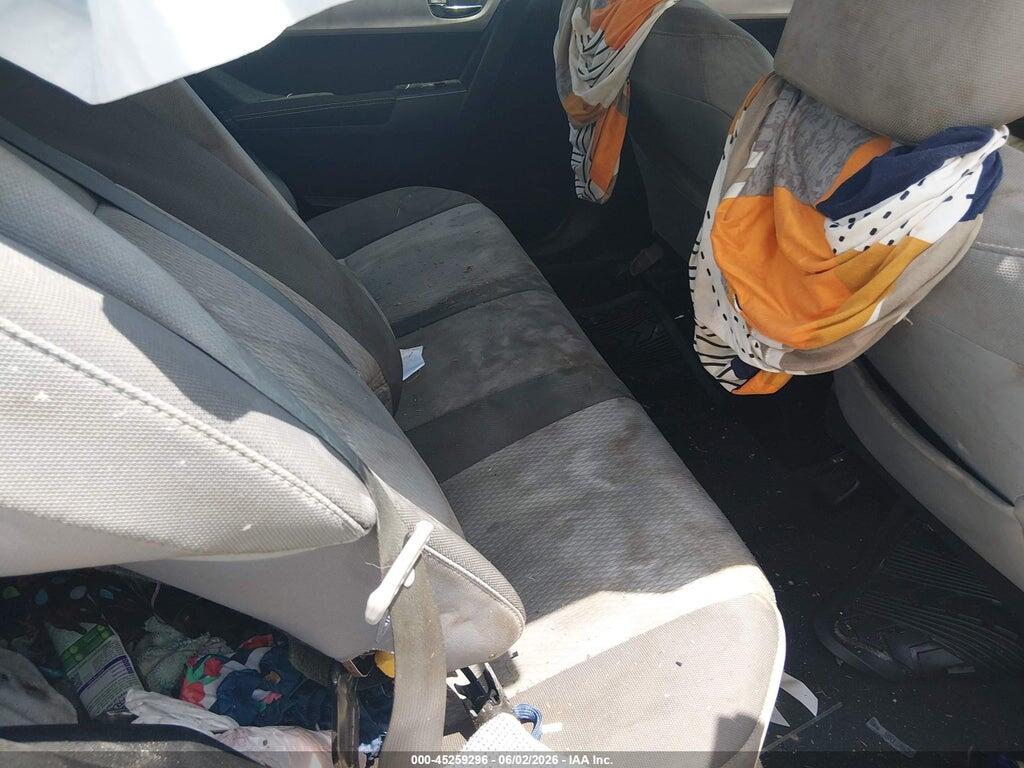 5YFBURHE5KP864617 2019 TOYOTA COROLLA photo no. 8