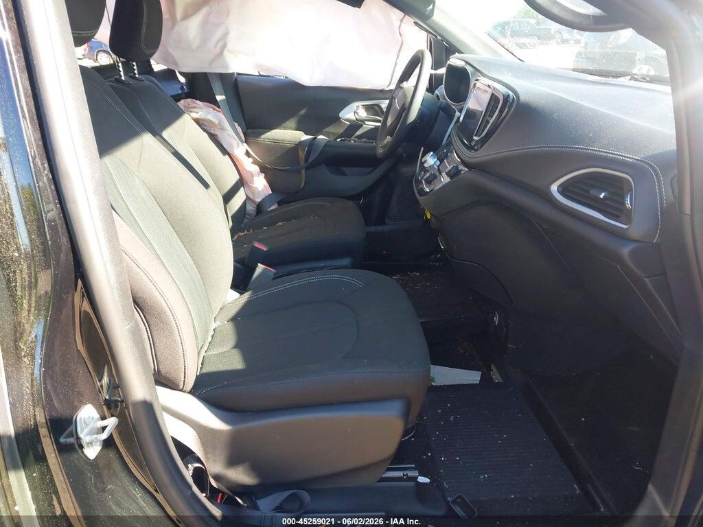 2C4RC1FG4RR144176 2024 CHRYSLER PACIFICA photo no. 5