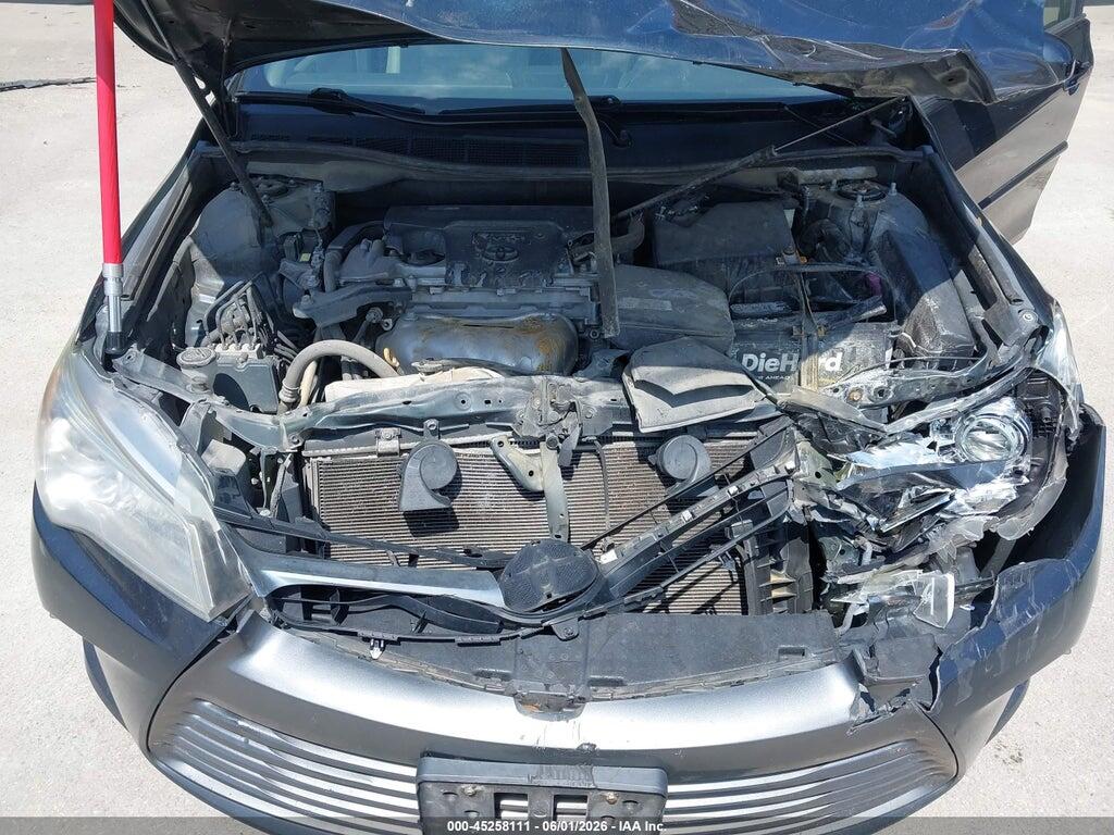 4T1BF1FK4GU586416 2016 TOYOTA CAMRY photo no. 10