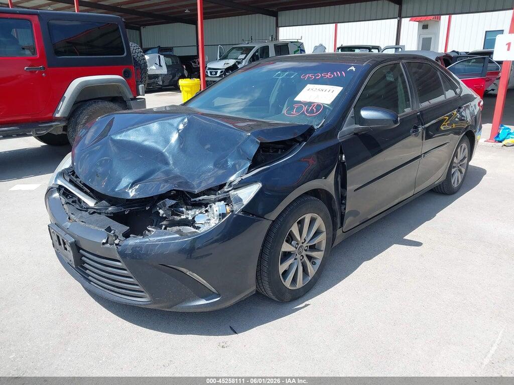 4T1BF1FK4GU586416 2016 TOYOTA CAMRY photo no. 2